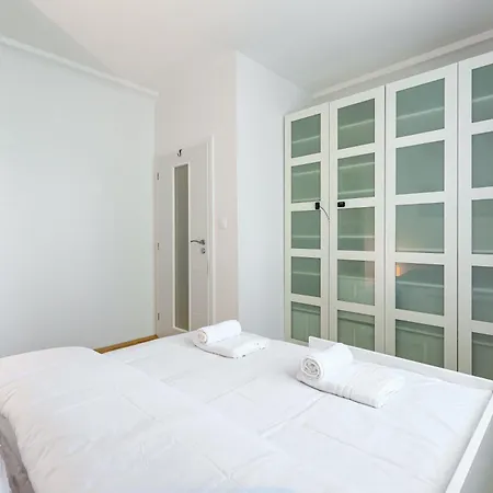 Polarna Escape With Balcony Apartment *