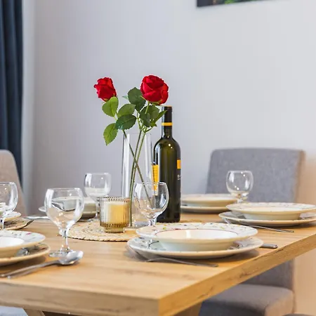 Polarna Escape With Balcony Apartment