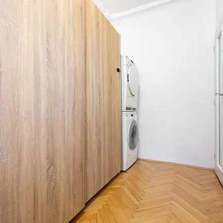 Apartment Polarna Escape With Balcony