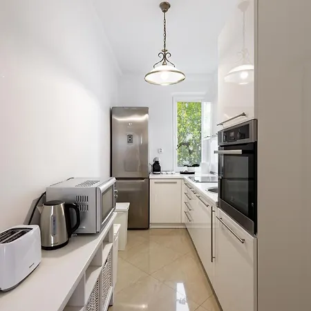 Apartment Polarna Escape With Balcony Bratislava