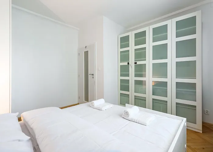 Polarna Escape With Balcony Apartament *