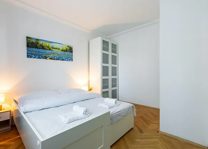 Polarna Escape With Balcony Apartment Bratislava