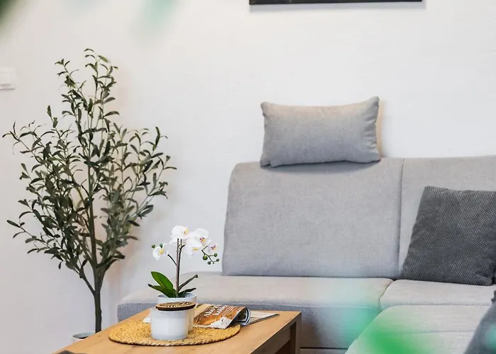 Polarna Escape With Balcony * Bratislava