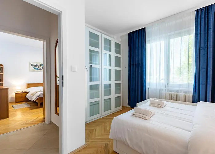 Polarna Escape With Balcony Appartement