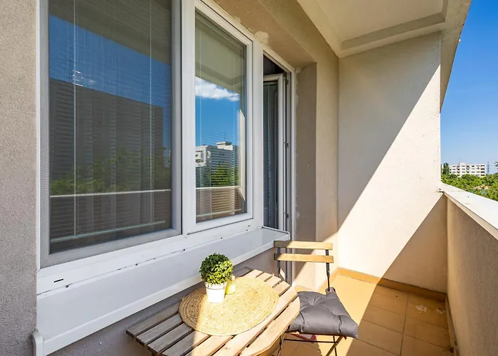 Polarna Escape With Balcony