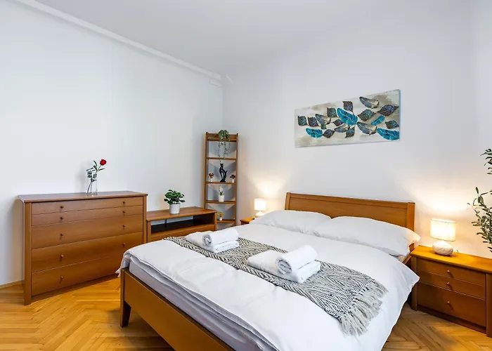 Polarna Escape With Balcony شقة *