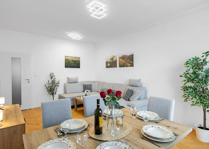 Polarna Escape With Balcony *